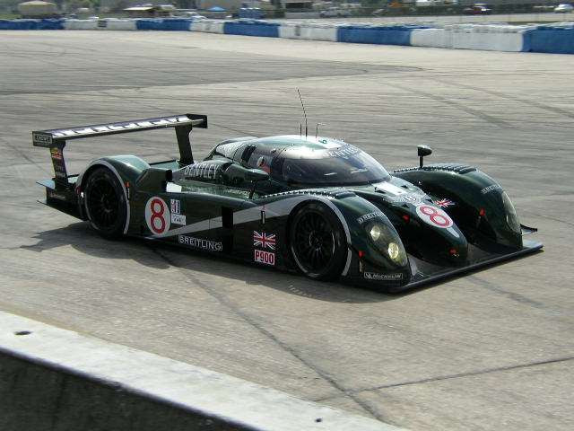 Bentley Speed 8