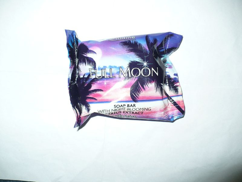 Szappan Oriflame L Fullmoon P1080429