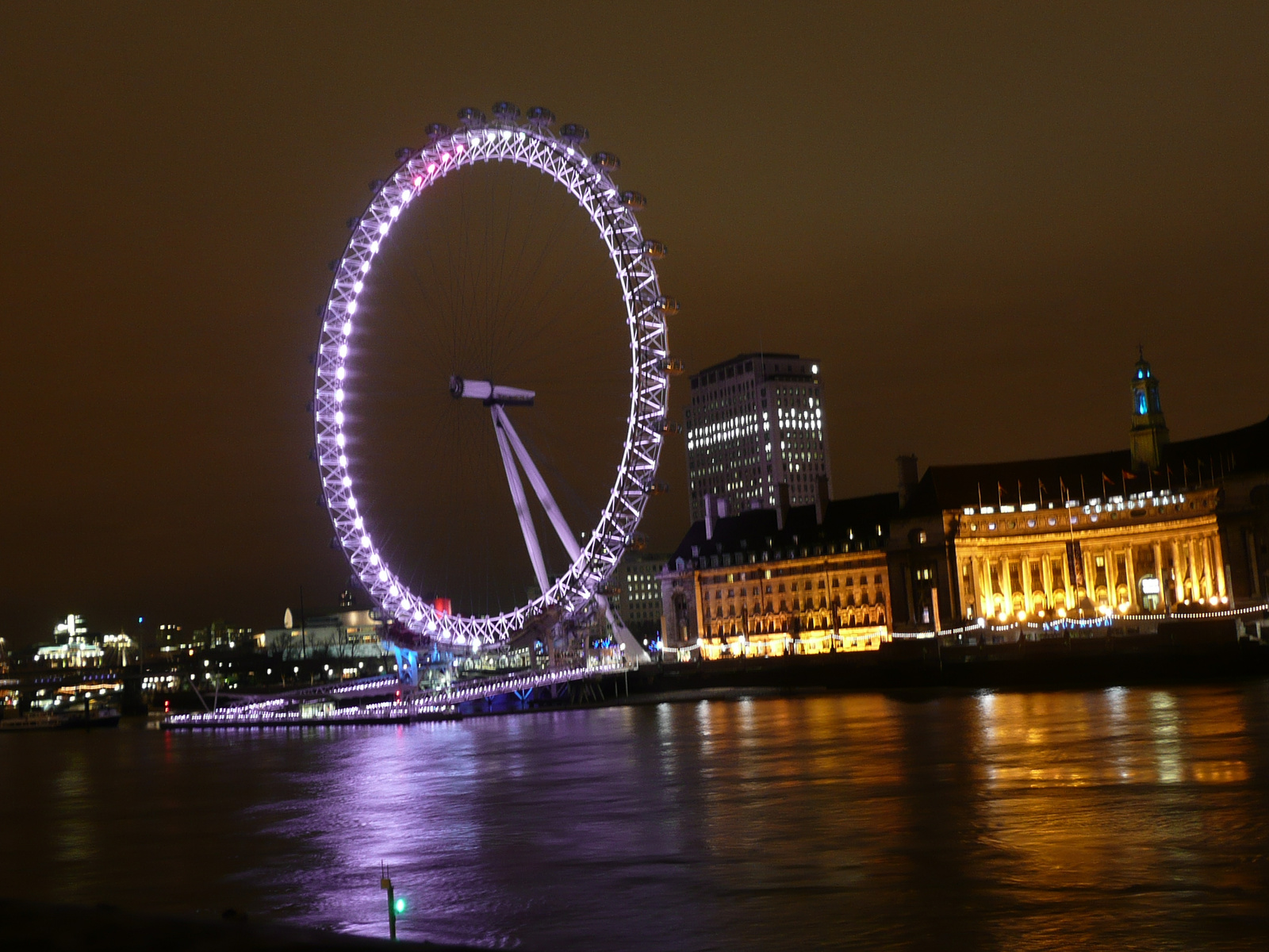 London by night 2