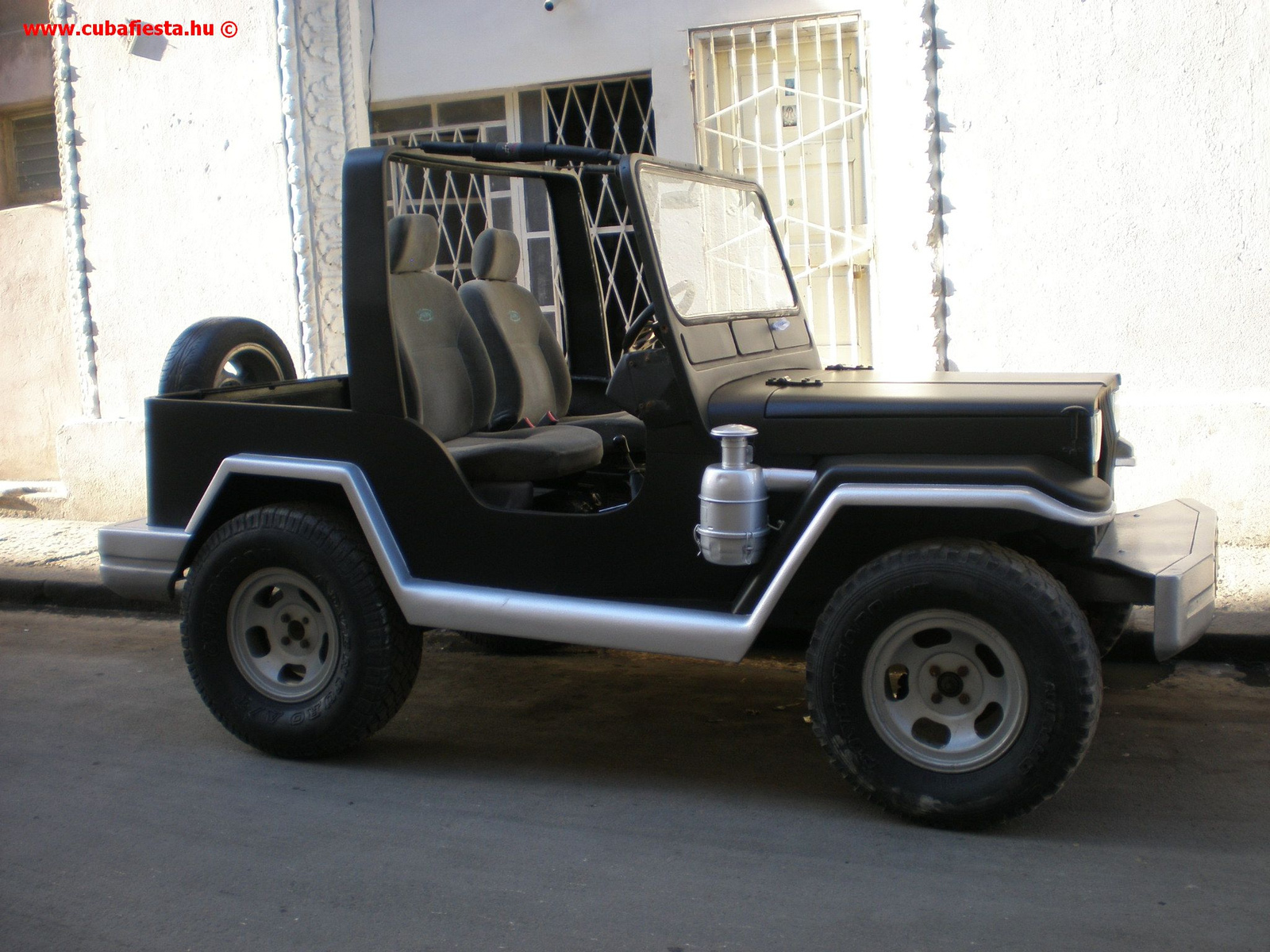 Willys Jeep 2007 Kuba