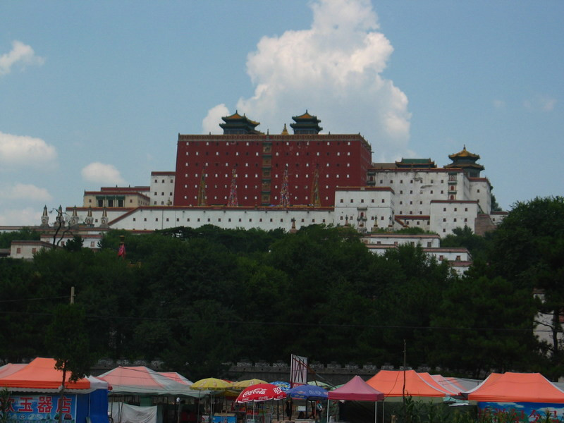 chengde putuozongcheng1