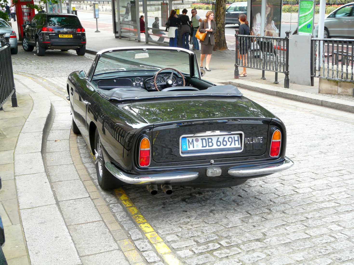 20080921 133116 Aston Martin Volante Cabrio