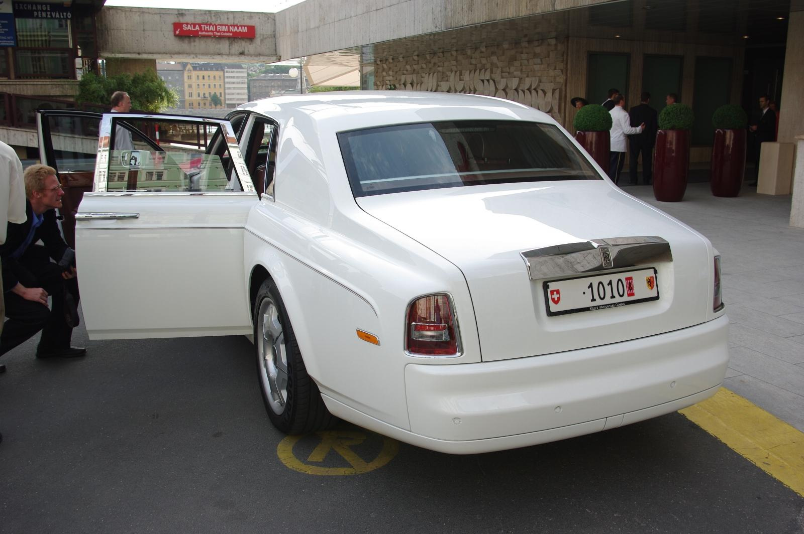 Rolls Royce Phantom (10)