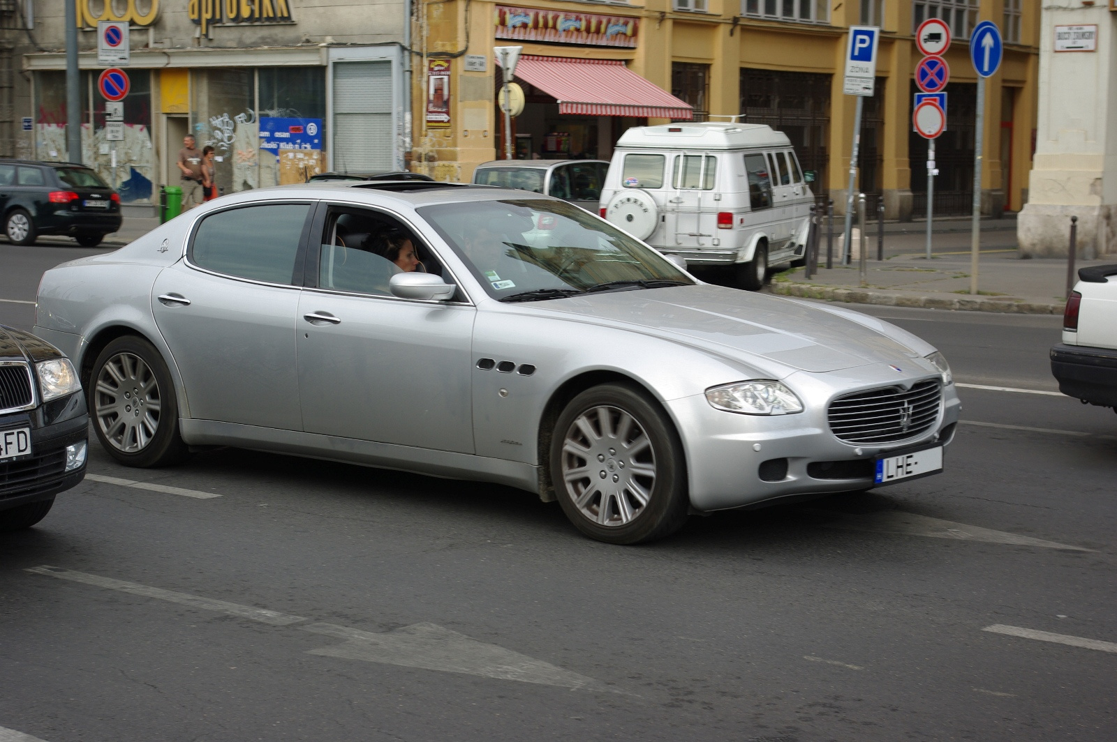 Maserati Quattroporte (31)