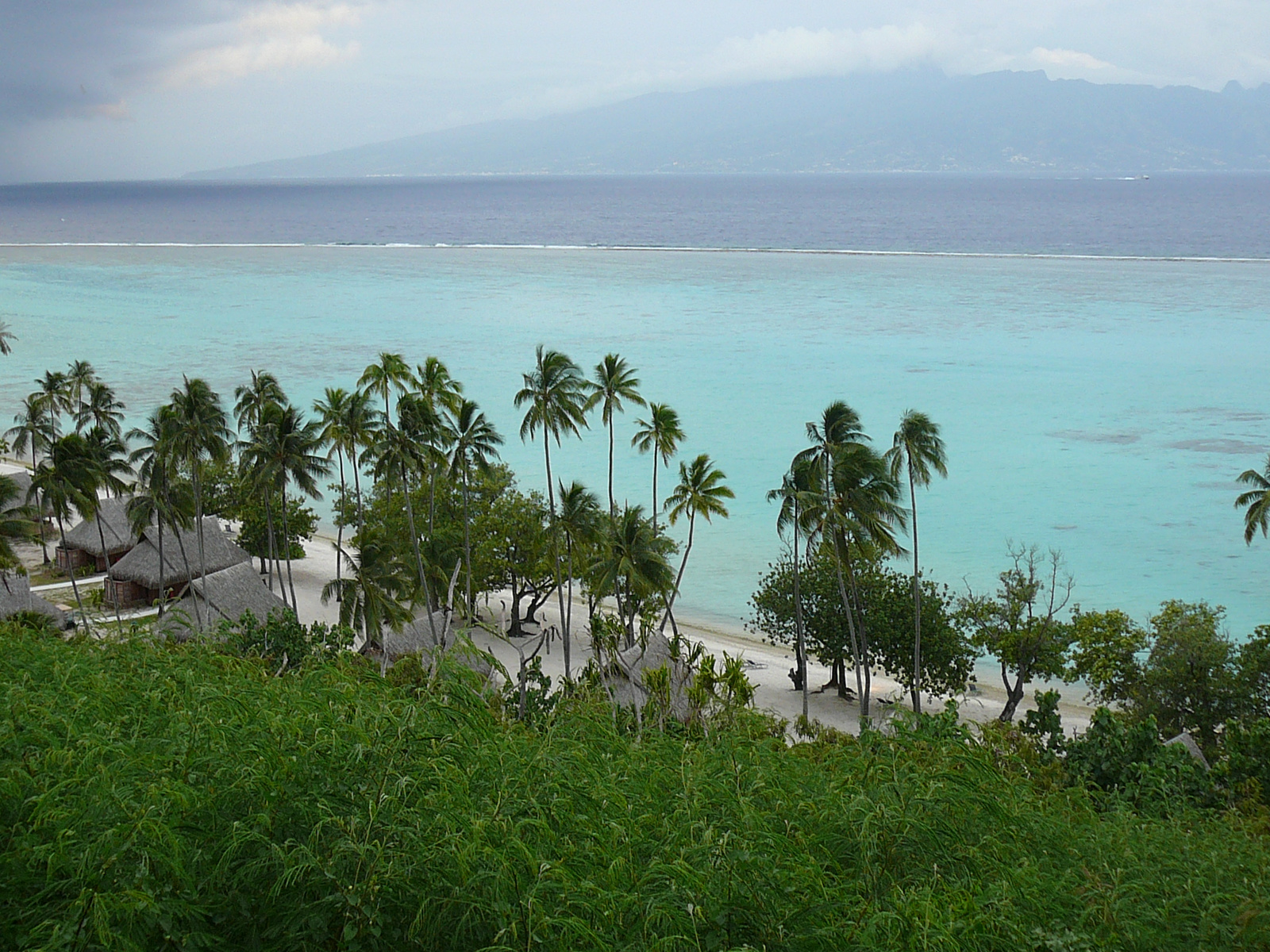 Moorea - Háttérben Tahiti