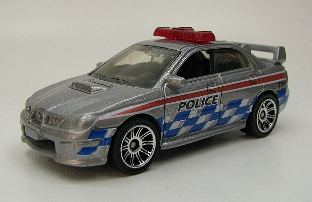 Subaru Impreza Police silver 1