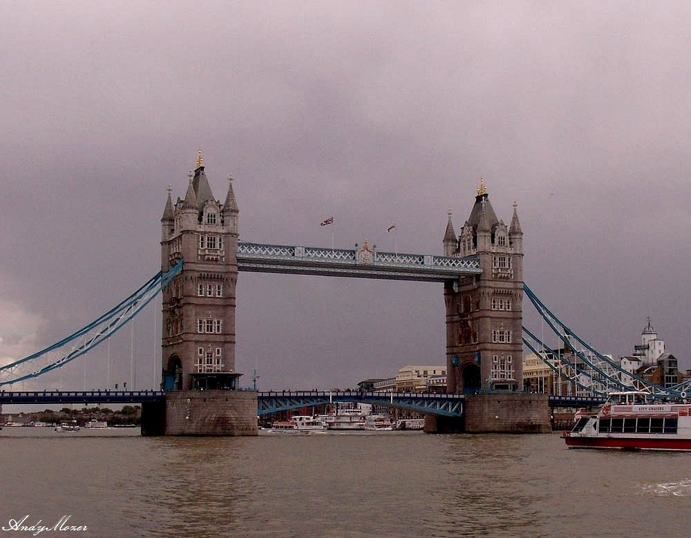 Tower Bridge 2