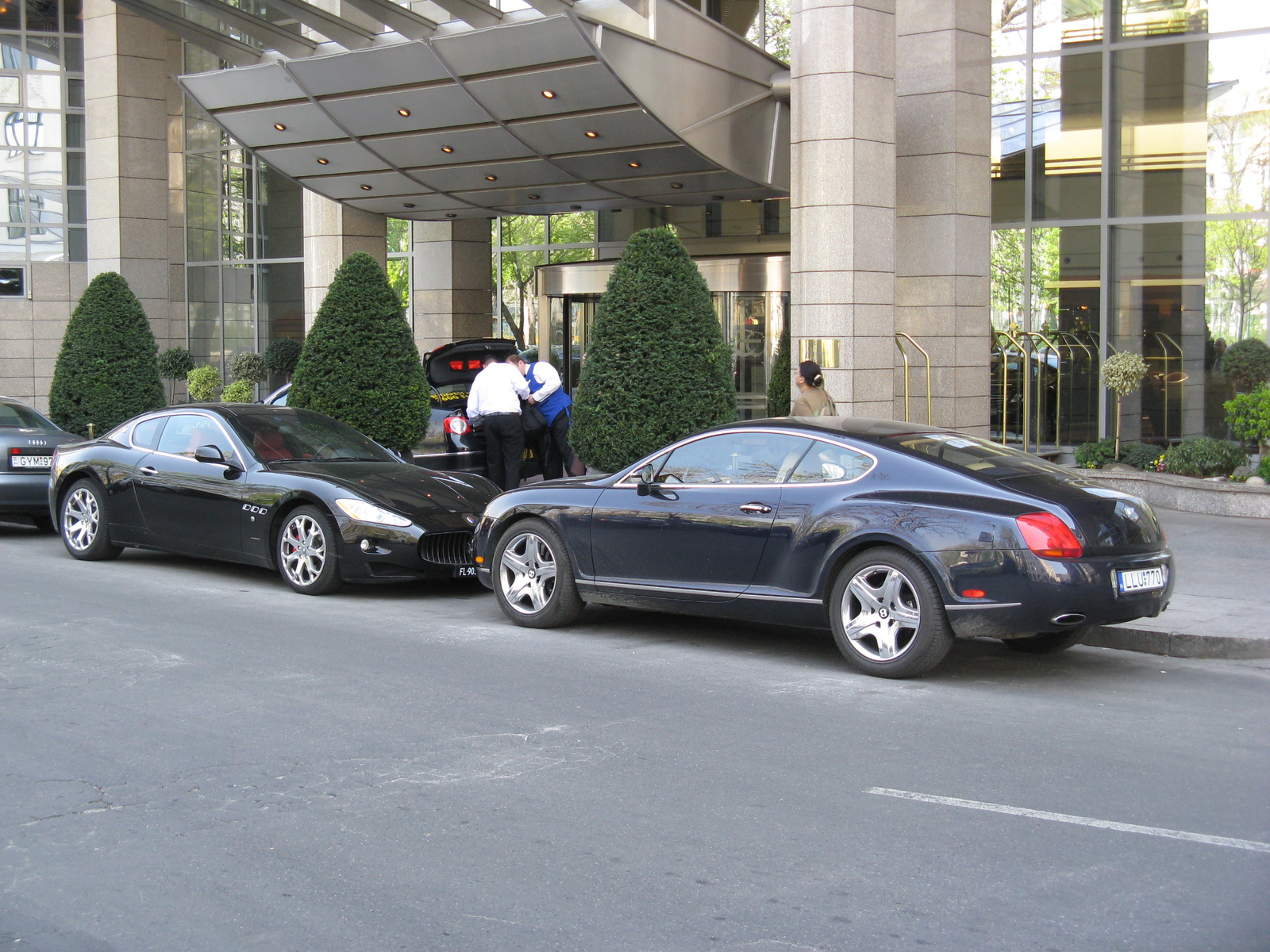 maserati bentley comb