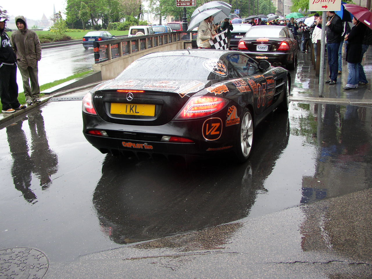 Mercedes SLR