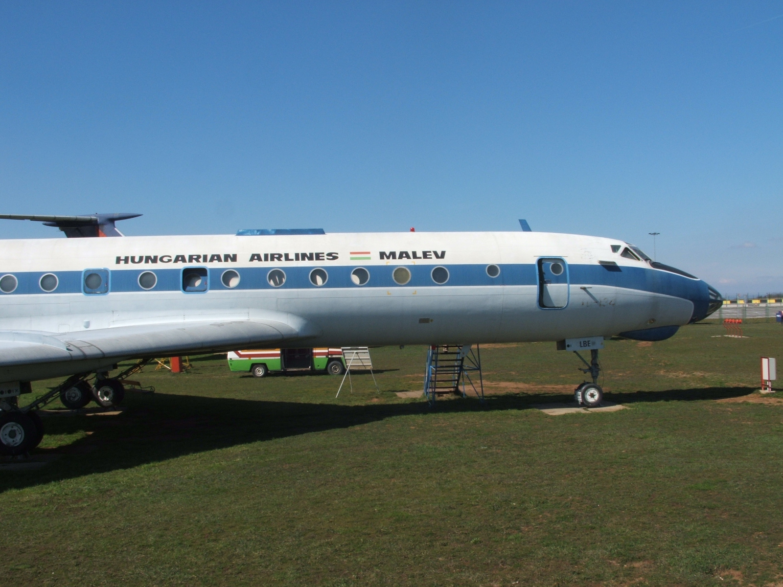 TU-134 03