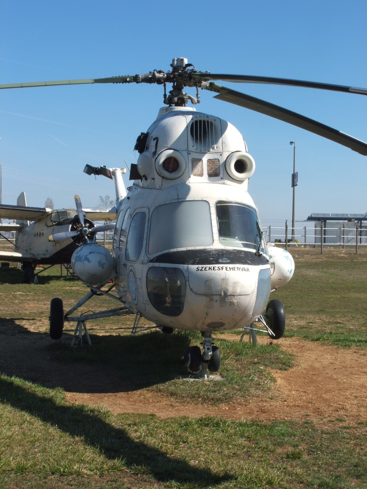 MI-2 02