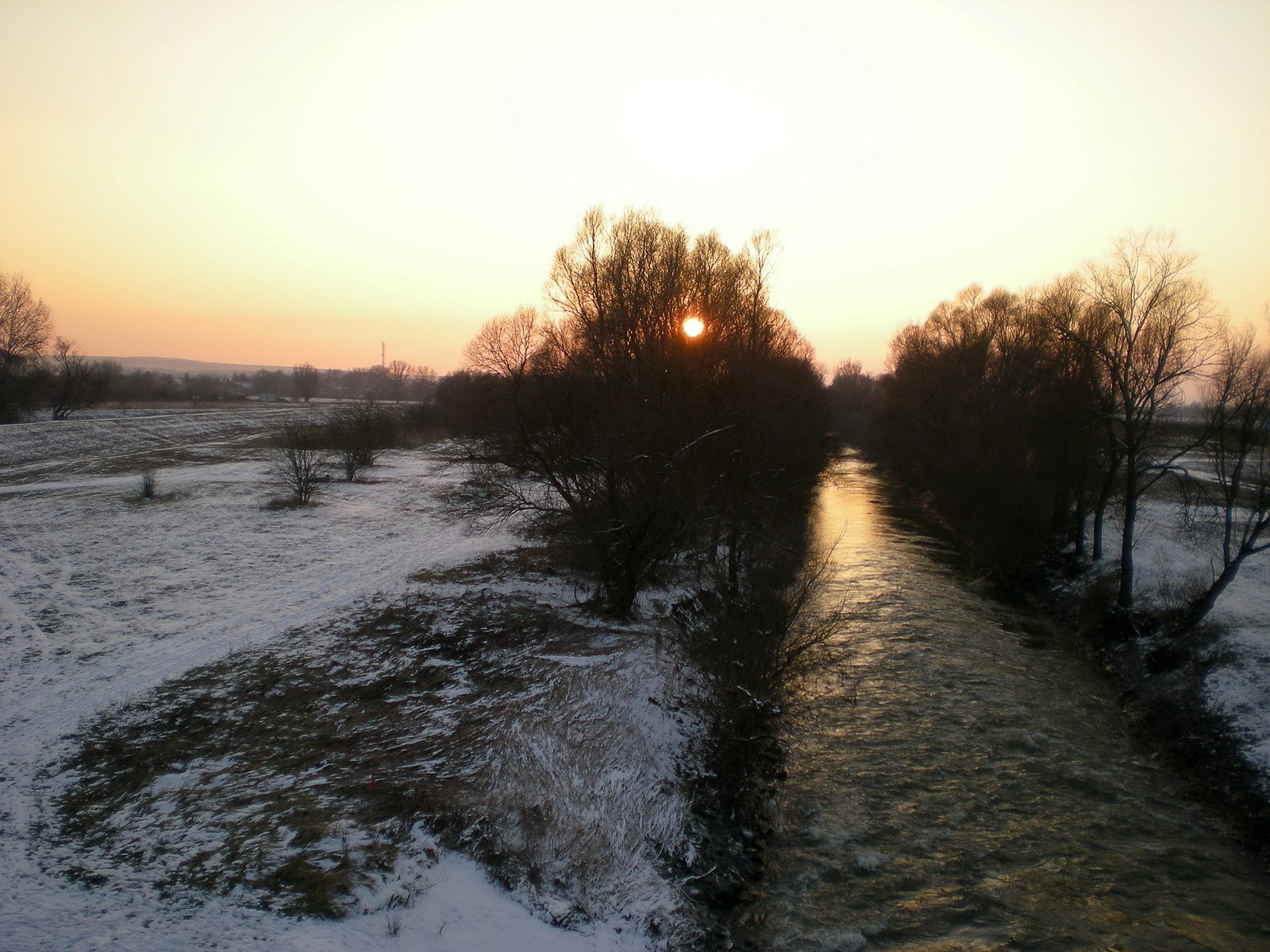 Határfolyó