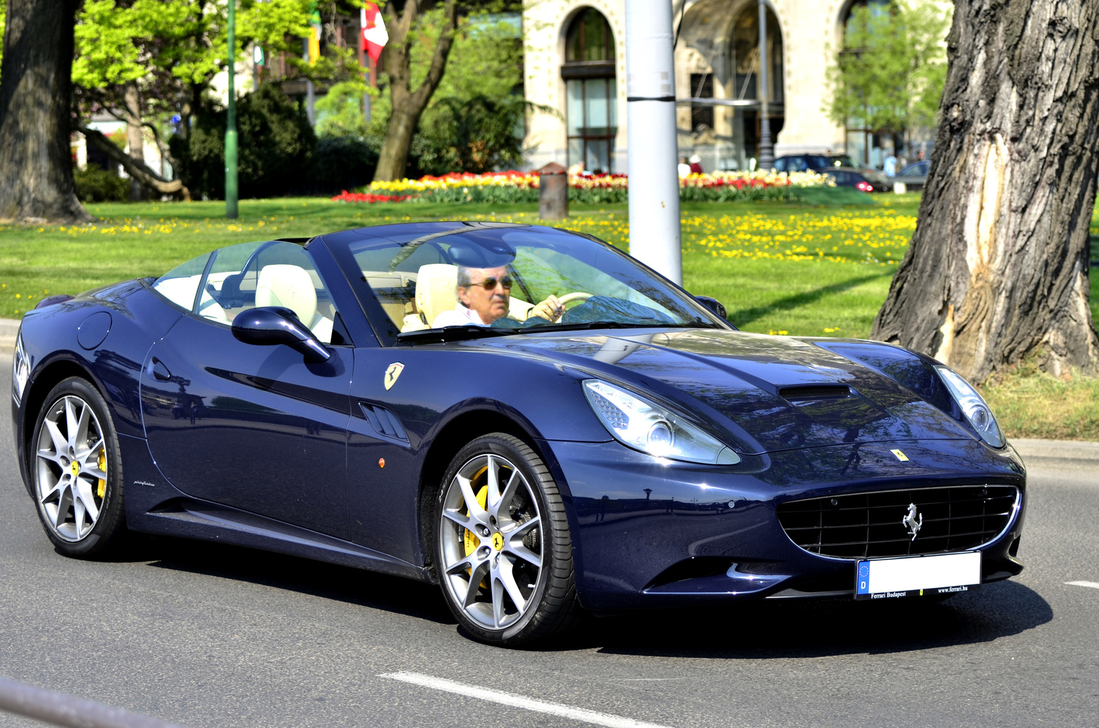 Ferrari California