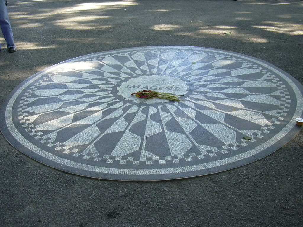 462 Central Park-Strawberry Fields