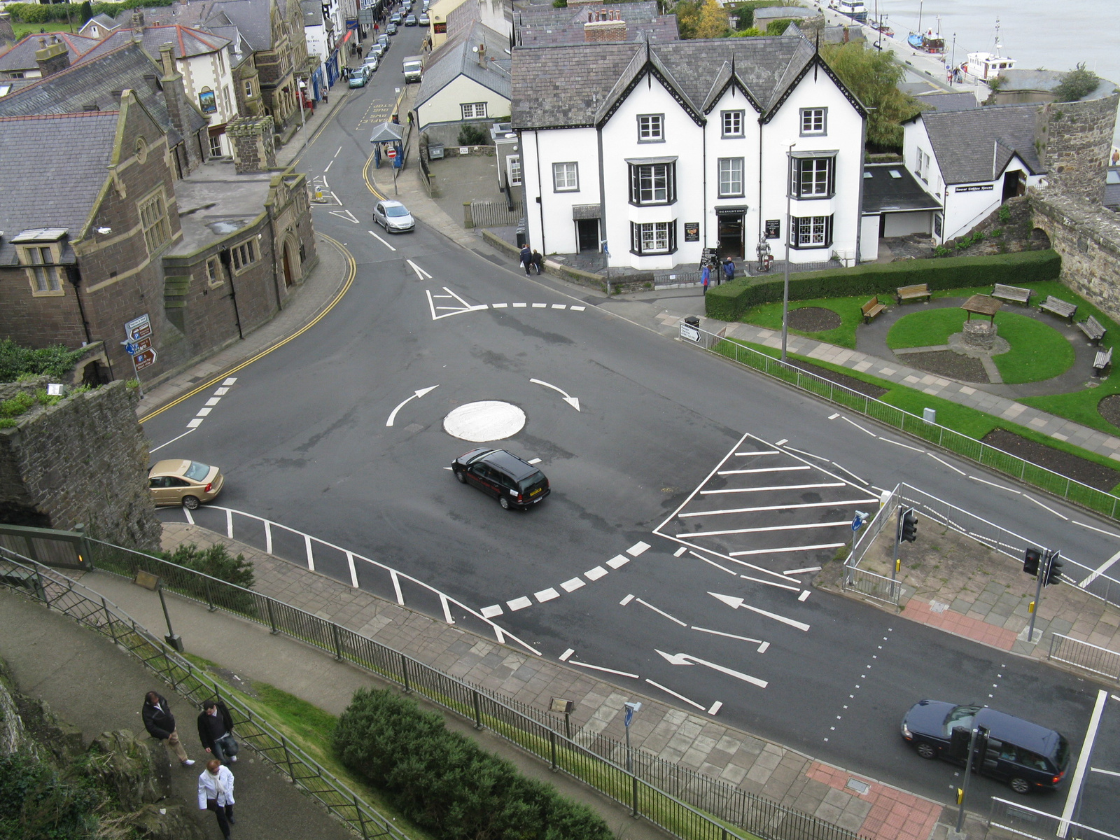 Small roundabout