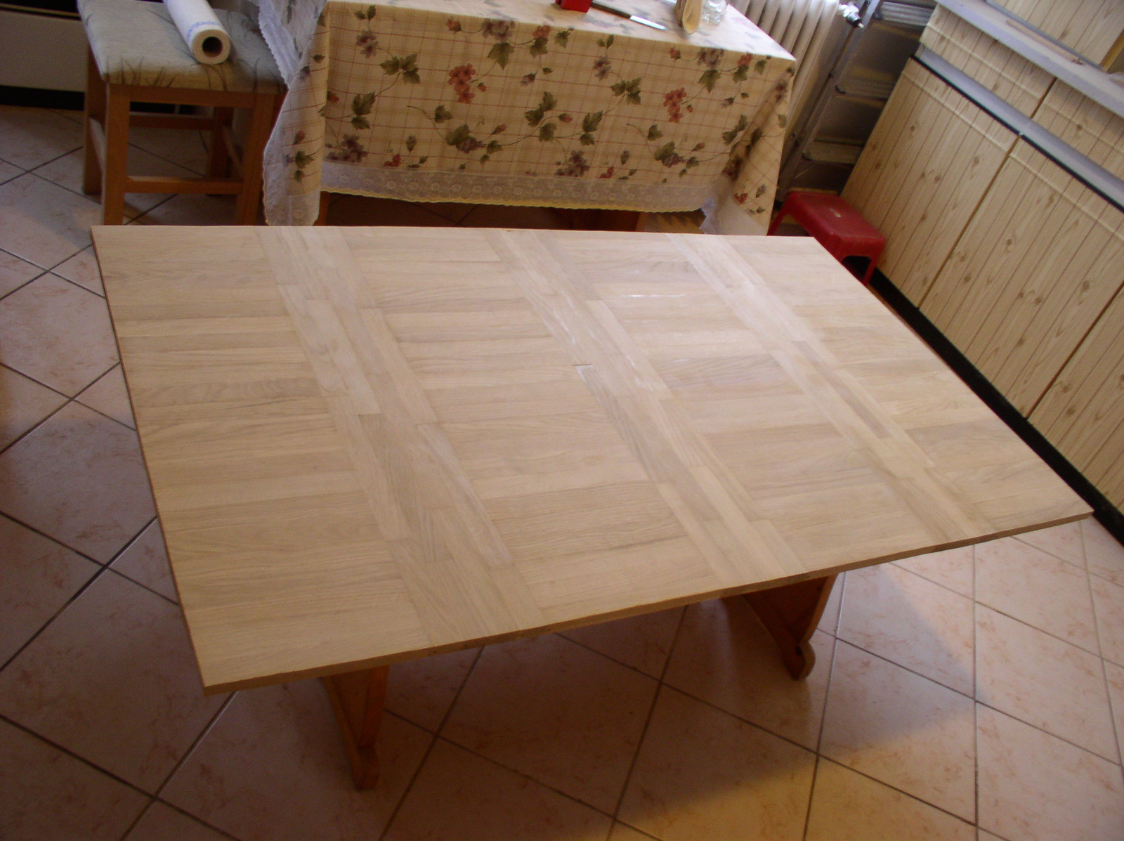 1702 2009.11.26.-12.02. Asztal készítés