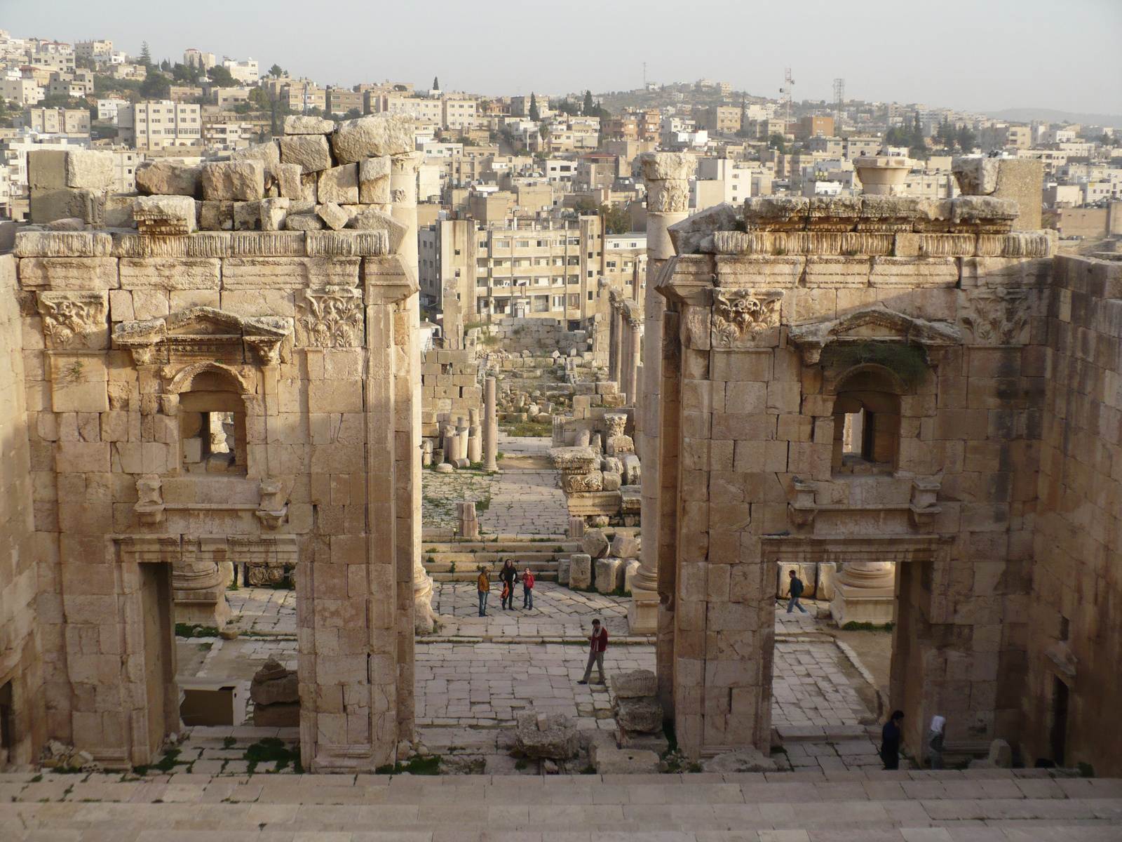 Jerash08