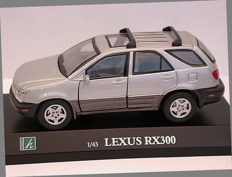 LEXUS RX 300 EZÜST H.VELL 1 43