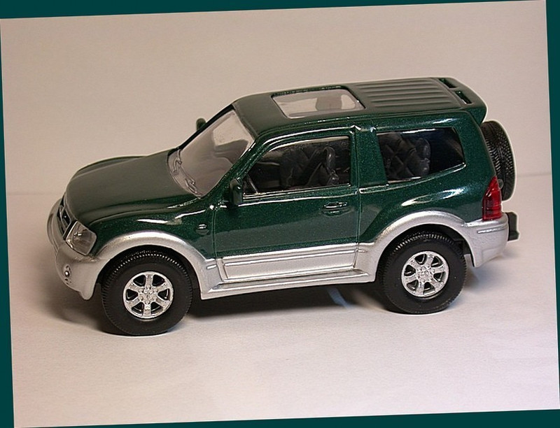 MITSUBISHI PAJERO 2002 JOYCITY 1 43