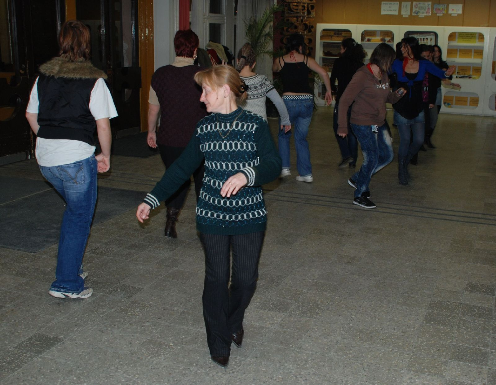 RL 2010.12.16. Szeged, Klubnap, Ajándékozás 080