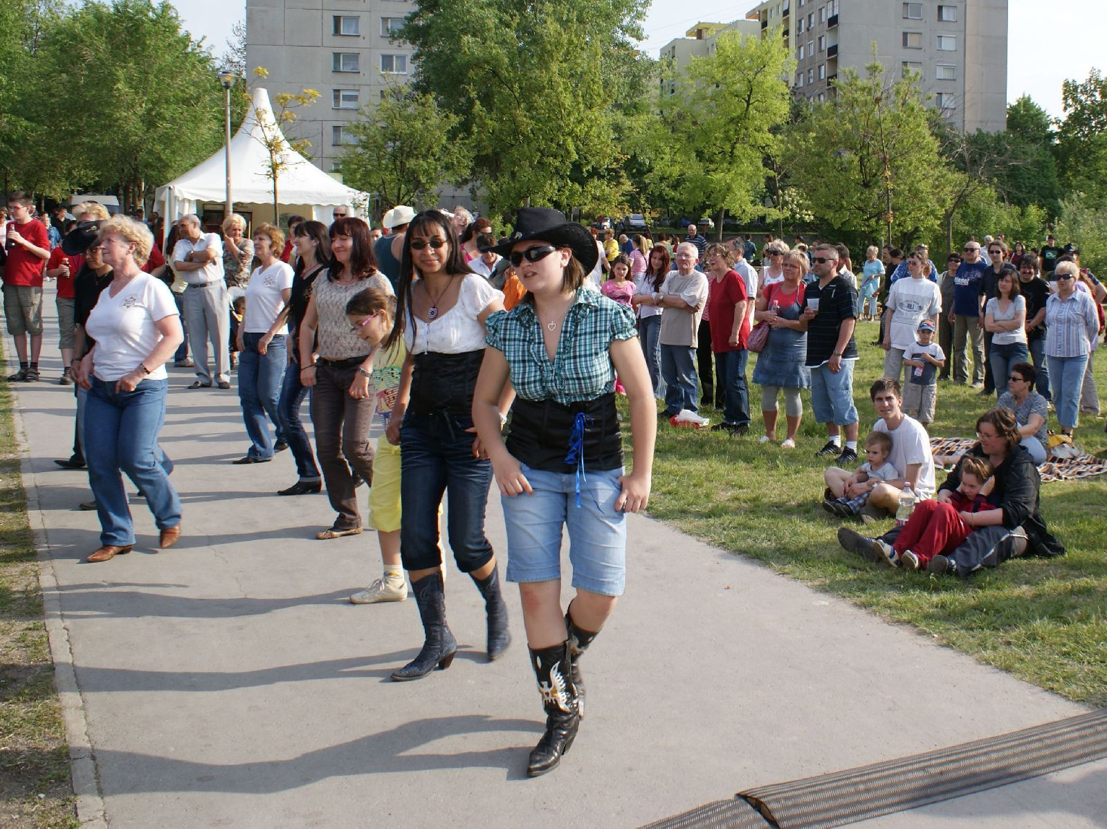 RL 2010.05.01. Szeged, Zápor-tó, Riverside és Pumpkins koncert 0