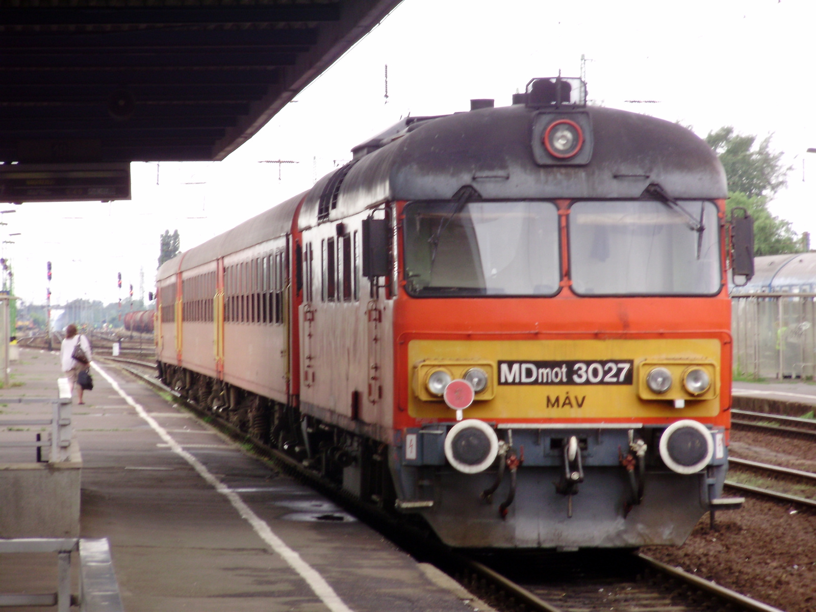 MDmot 3027