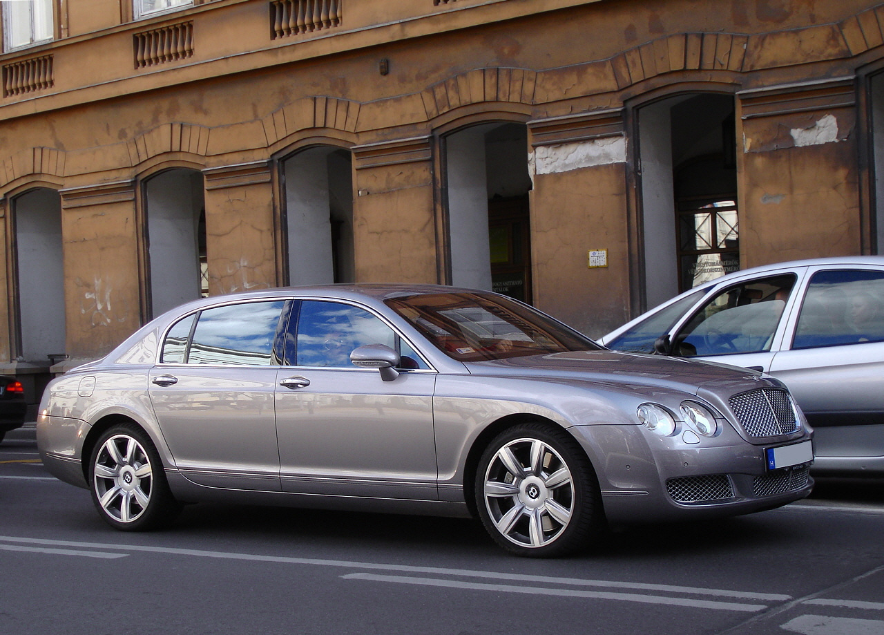 Bentley Continental Flying Spur