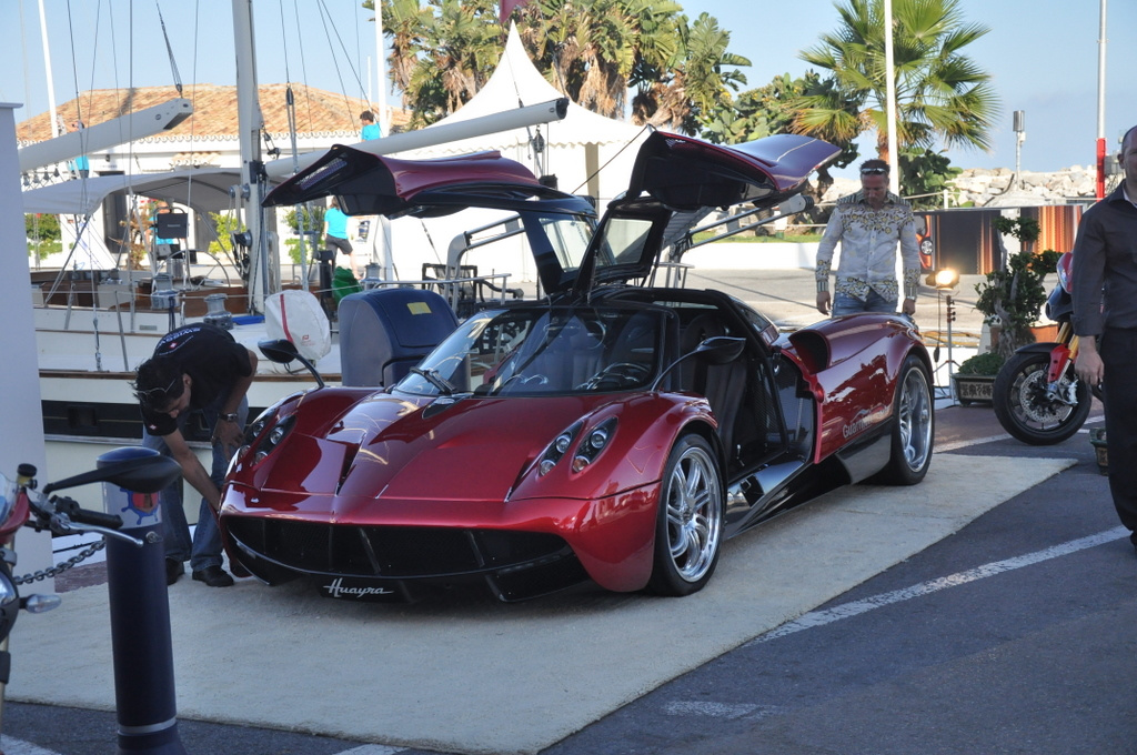 Pagani Huayra 29