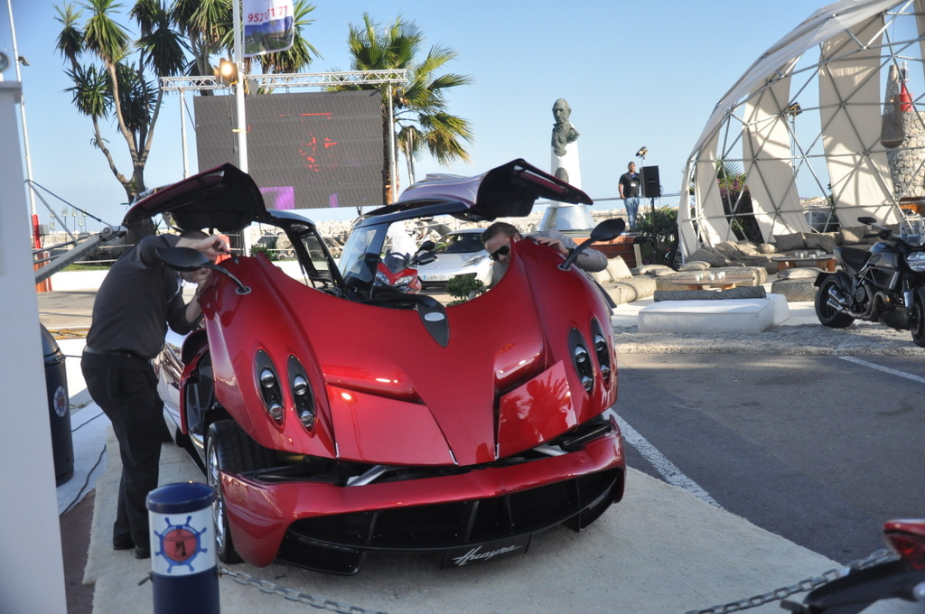 Pagani Huayra 28