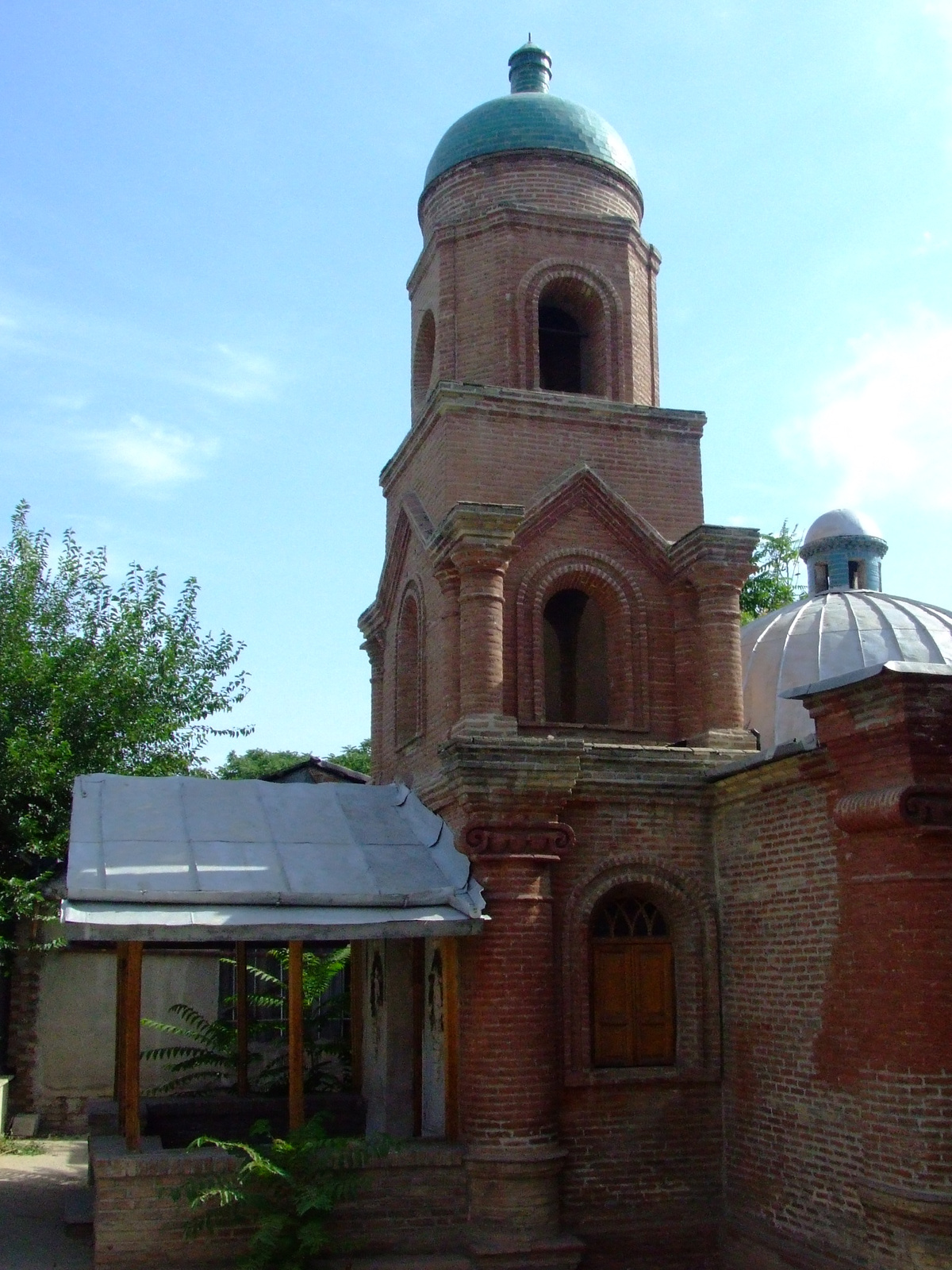 Irán 2812 Kantur templom Qazvin