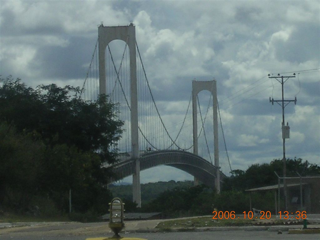 300 Ciudad Bolívar - Puente de Angostura