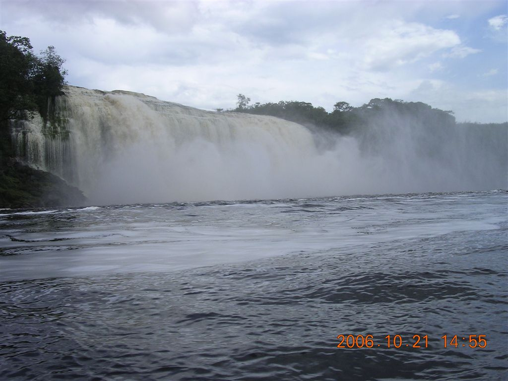 328 Canaima - Salto Wadaima