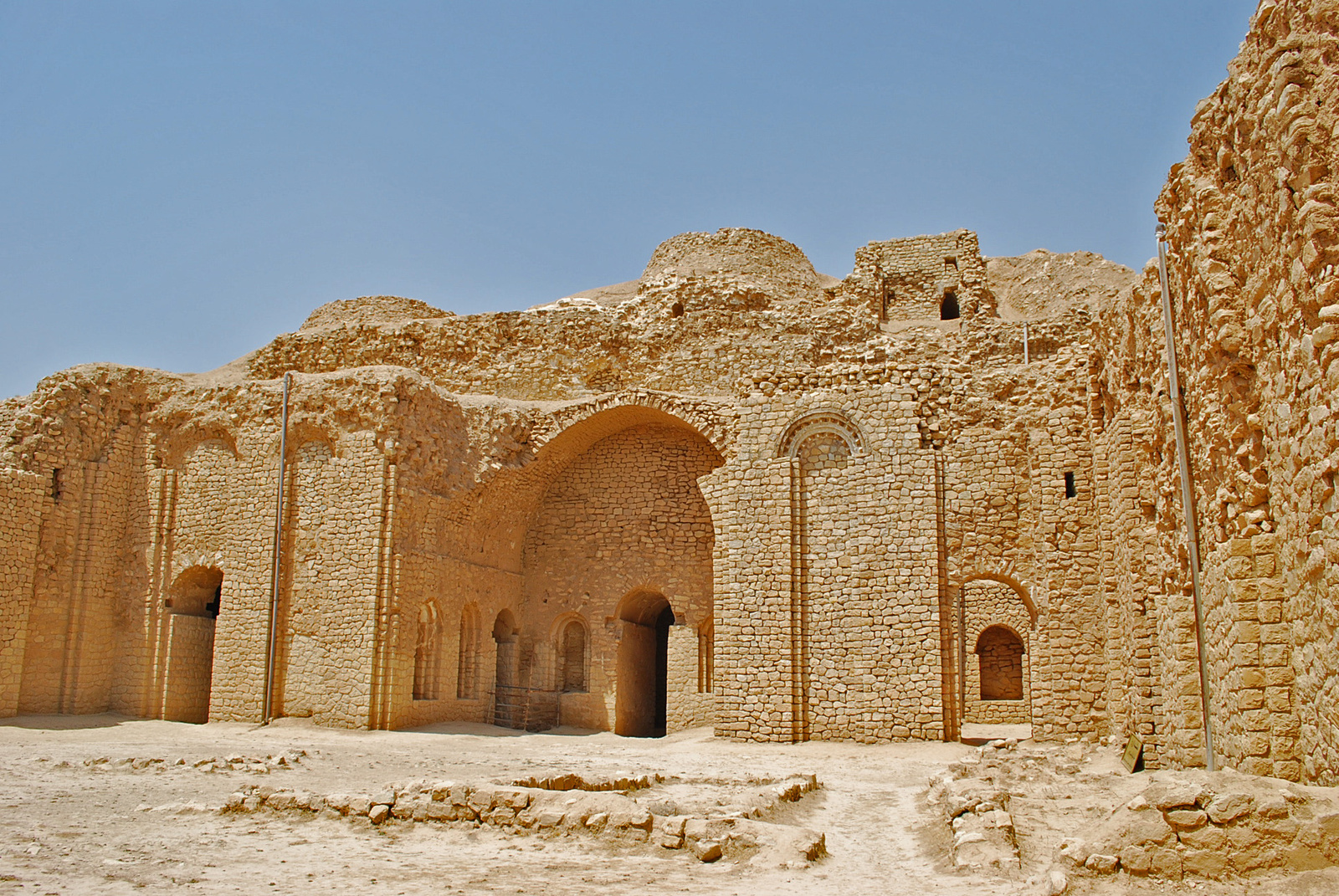 Irán 2878 Ardashir palotája  Firuz Abad