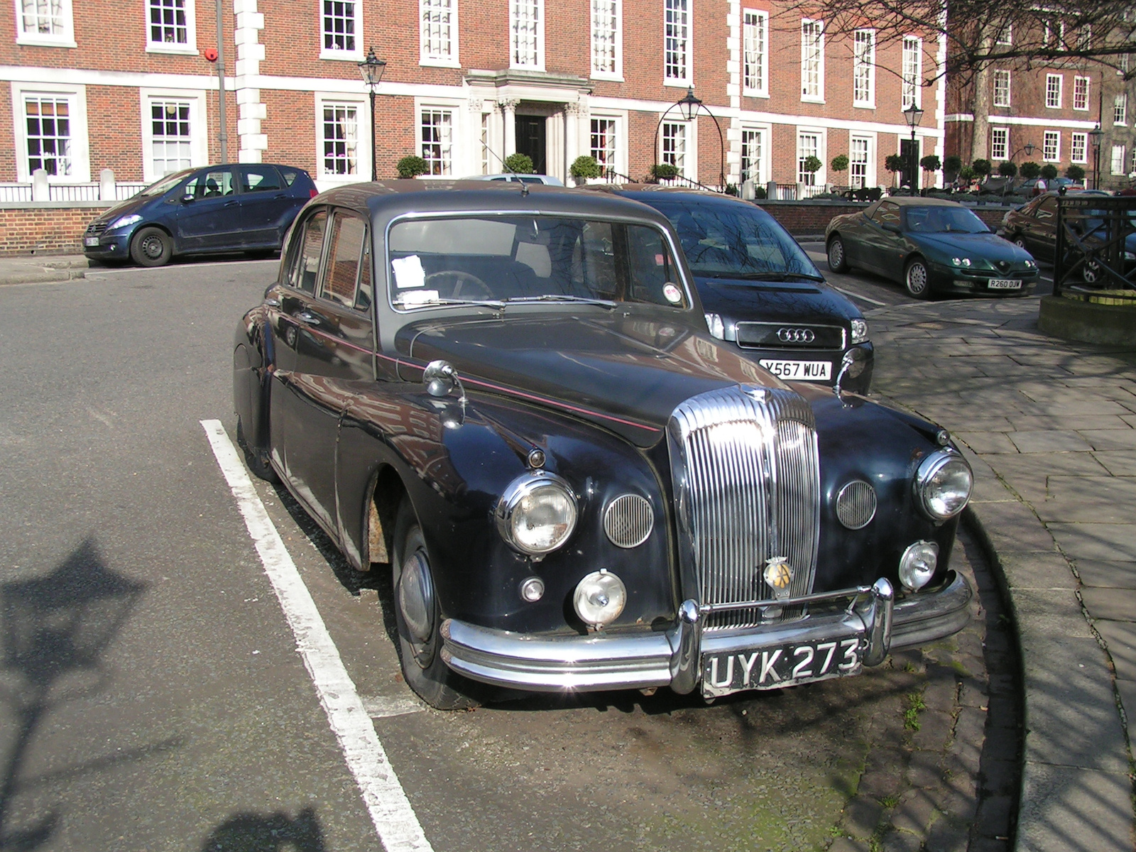 Daimler Saloon