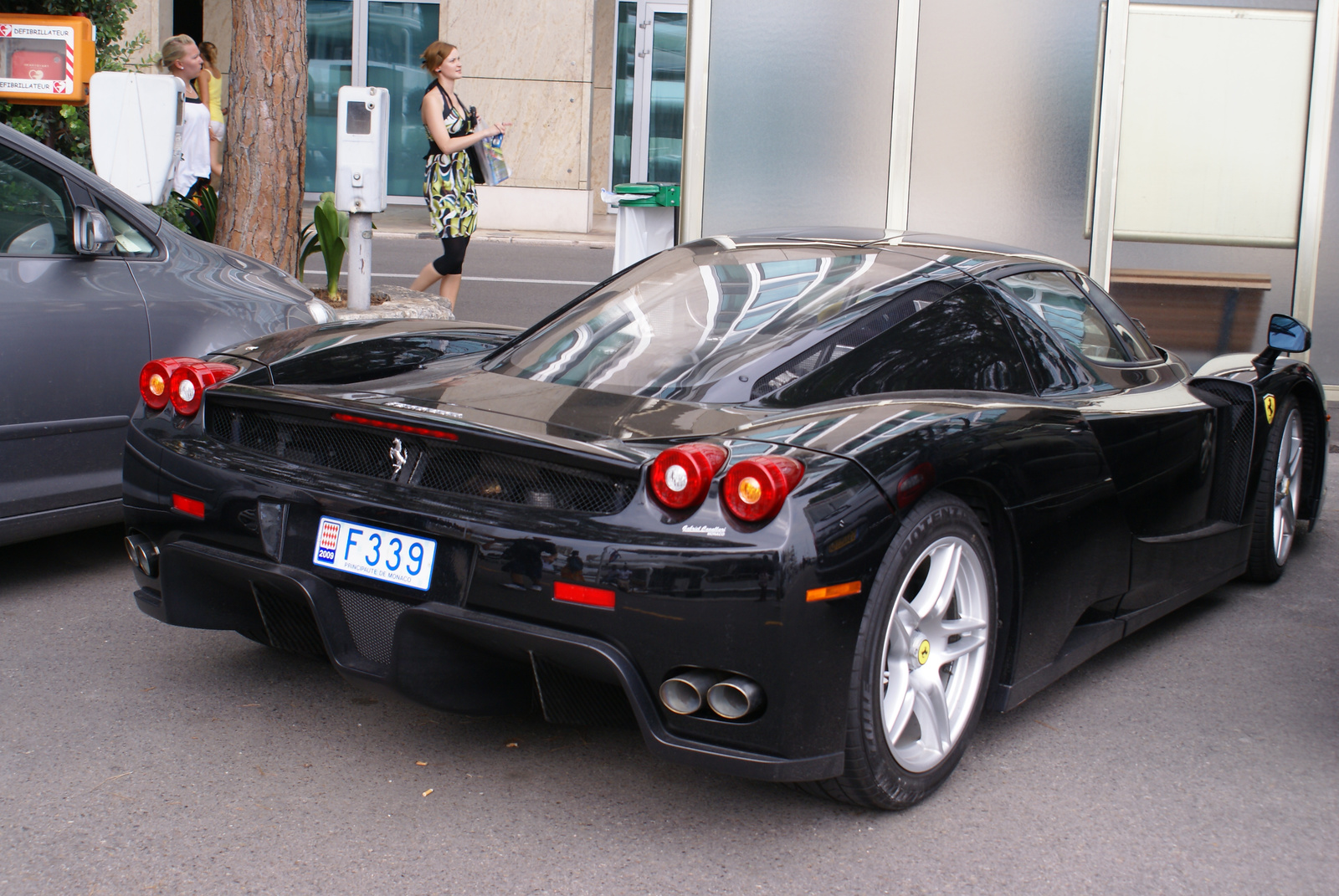 ferrari enzo