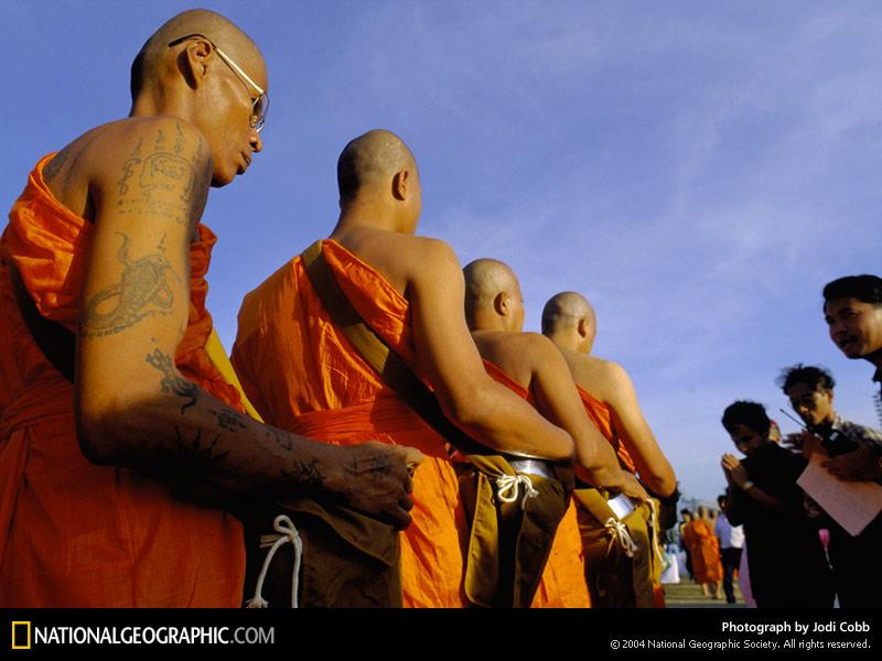 buddhist-monks-501459-sw (Medium)