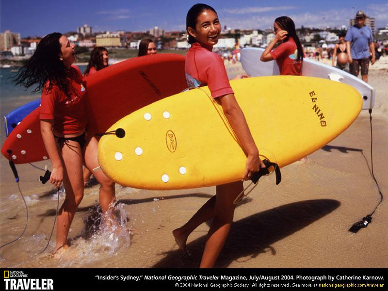 surfer-girls-IDUK43-sw (Medium)