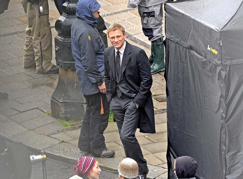 gallery enlarged-daniel-craig-girl-dragon-tattoo-film-set-101020