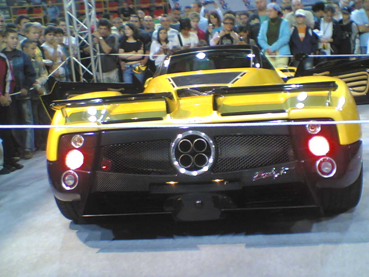 Pagani Zonda F