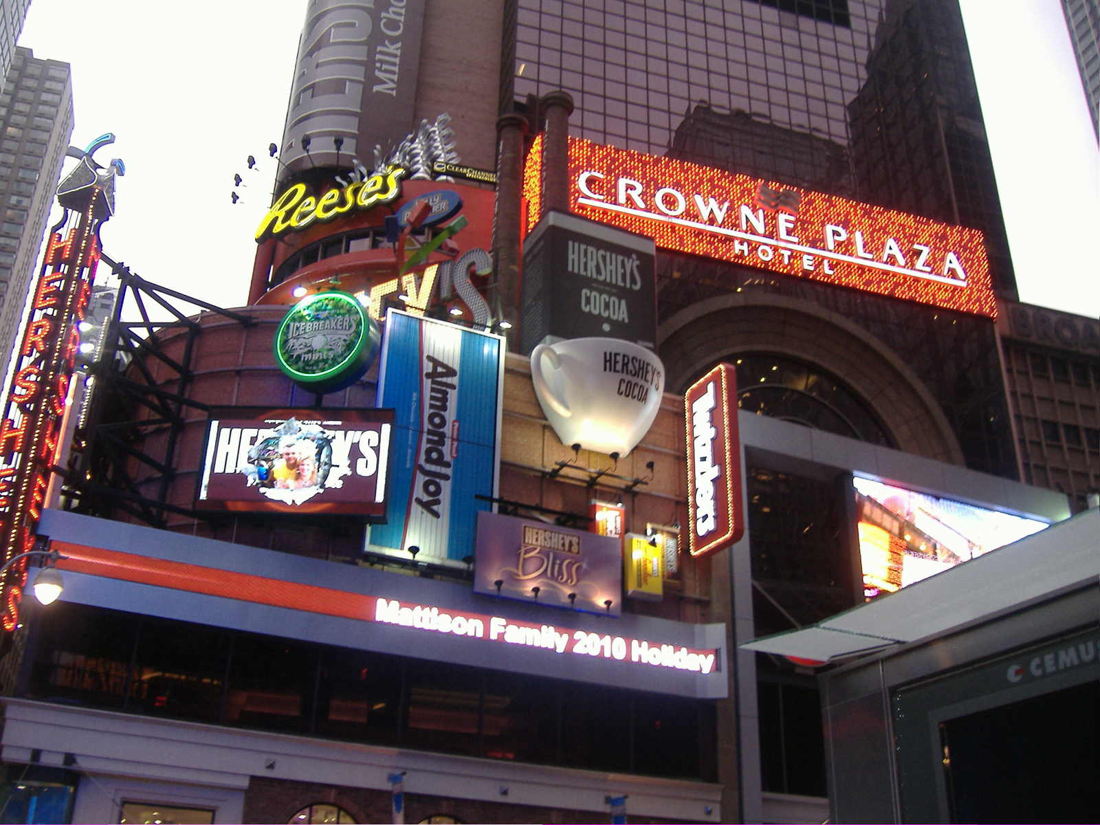 times square+broadway (67)