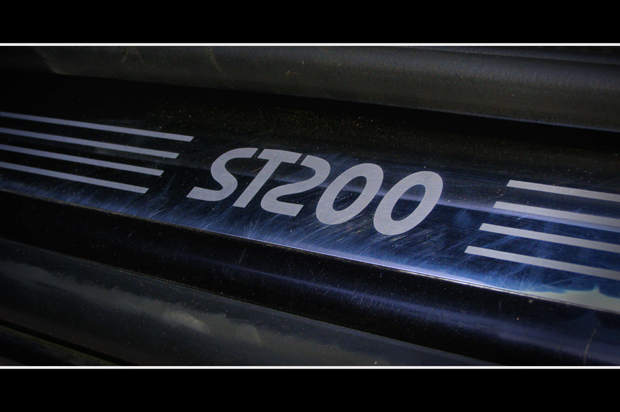 ST 200-