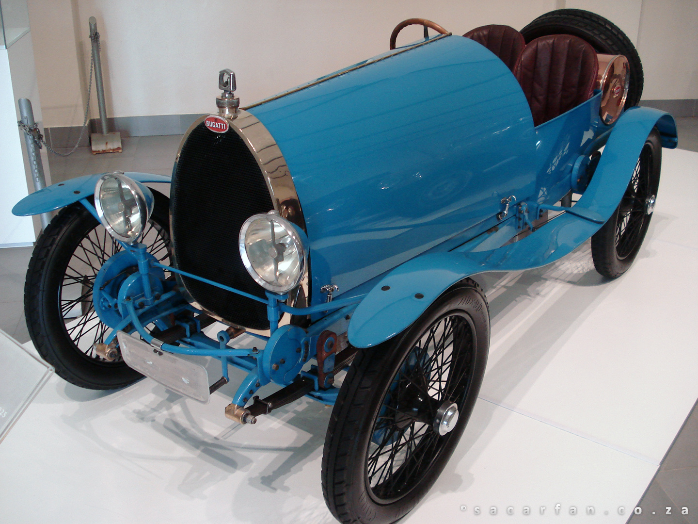 bugatti-type-23 02