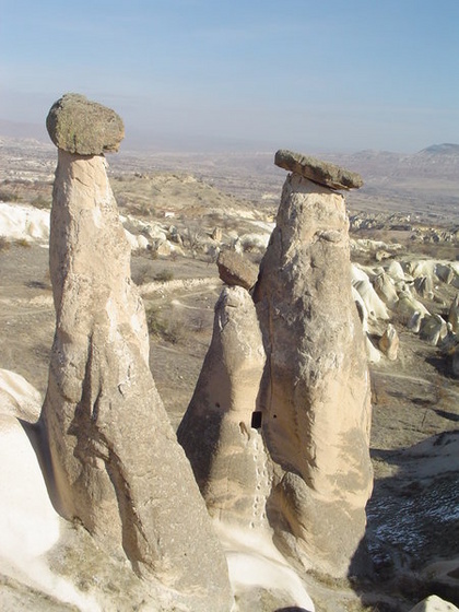 450px-Cappadocia Turkey 2