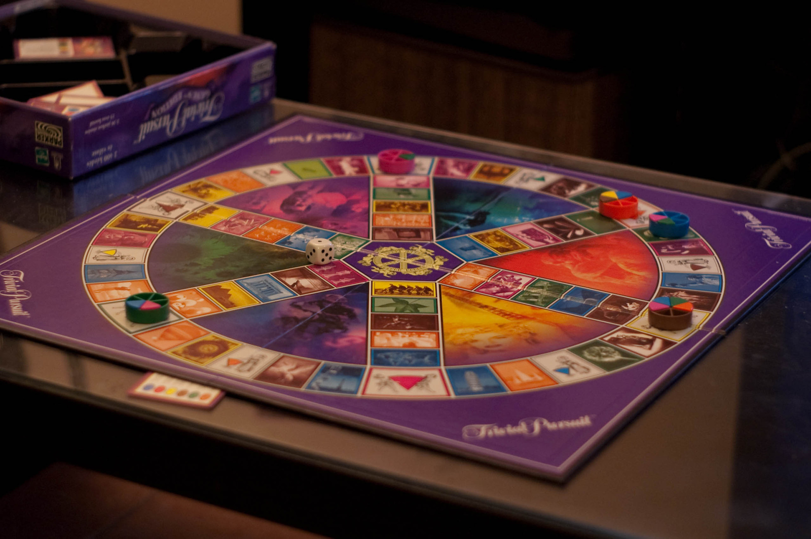 trivial pursuit-30