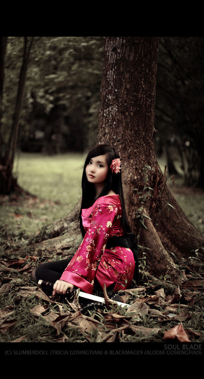 japan girl with sword