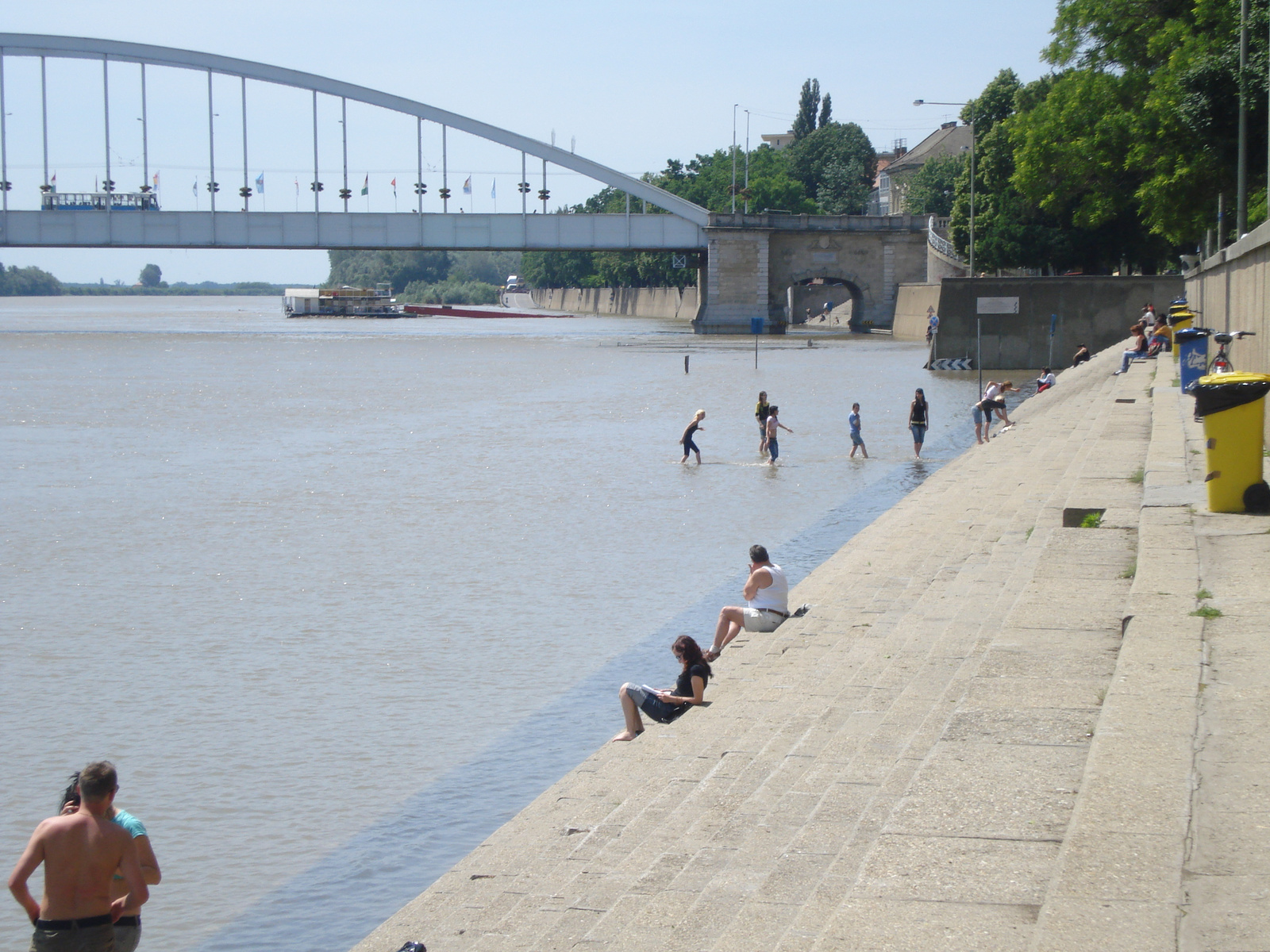 Áradó Tisza,napfény,csajok,...2010 05 26