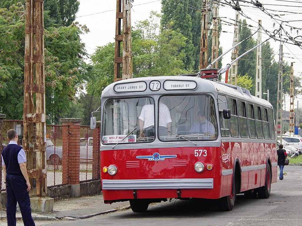 ZIU 5 a Troligarázsban 17 2010.09.25