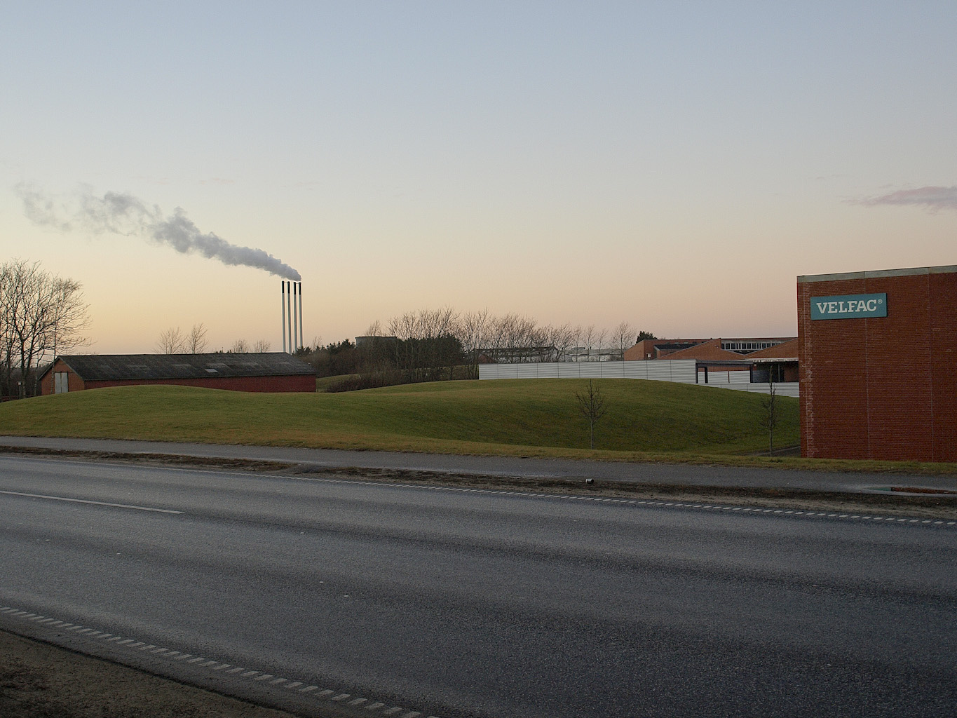 Factory minimal landscape