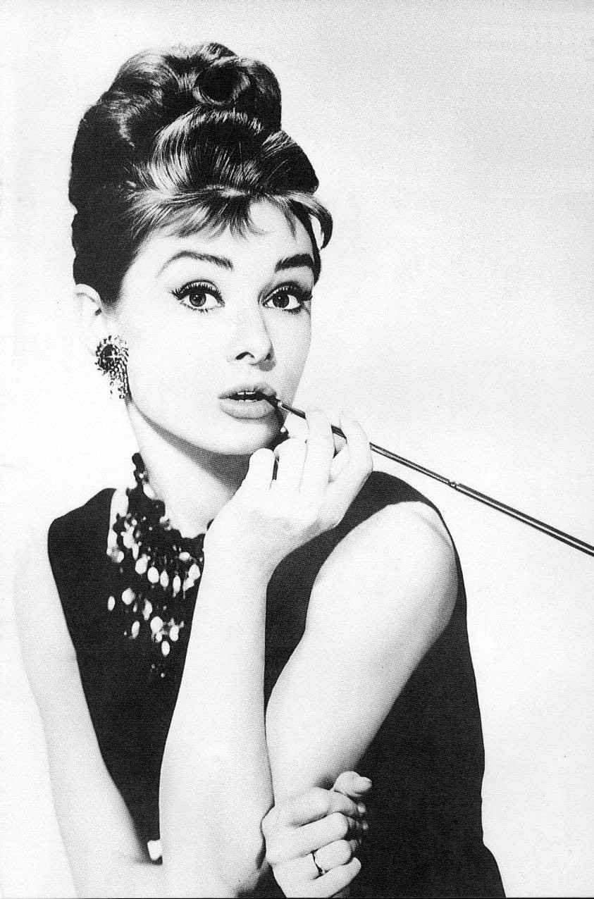 AUDREY HEPBURN2