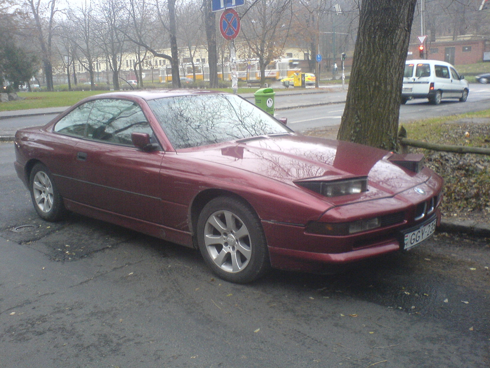 BMW 850